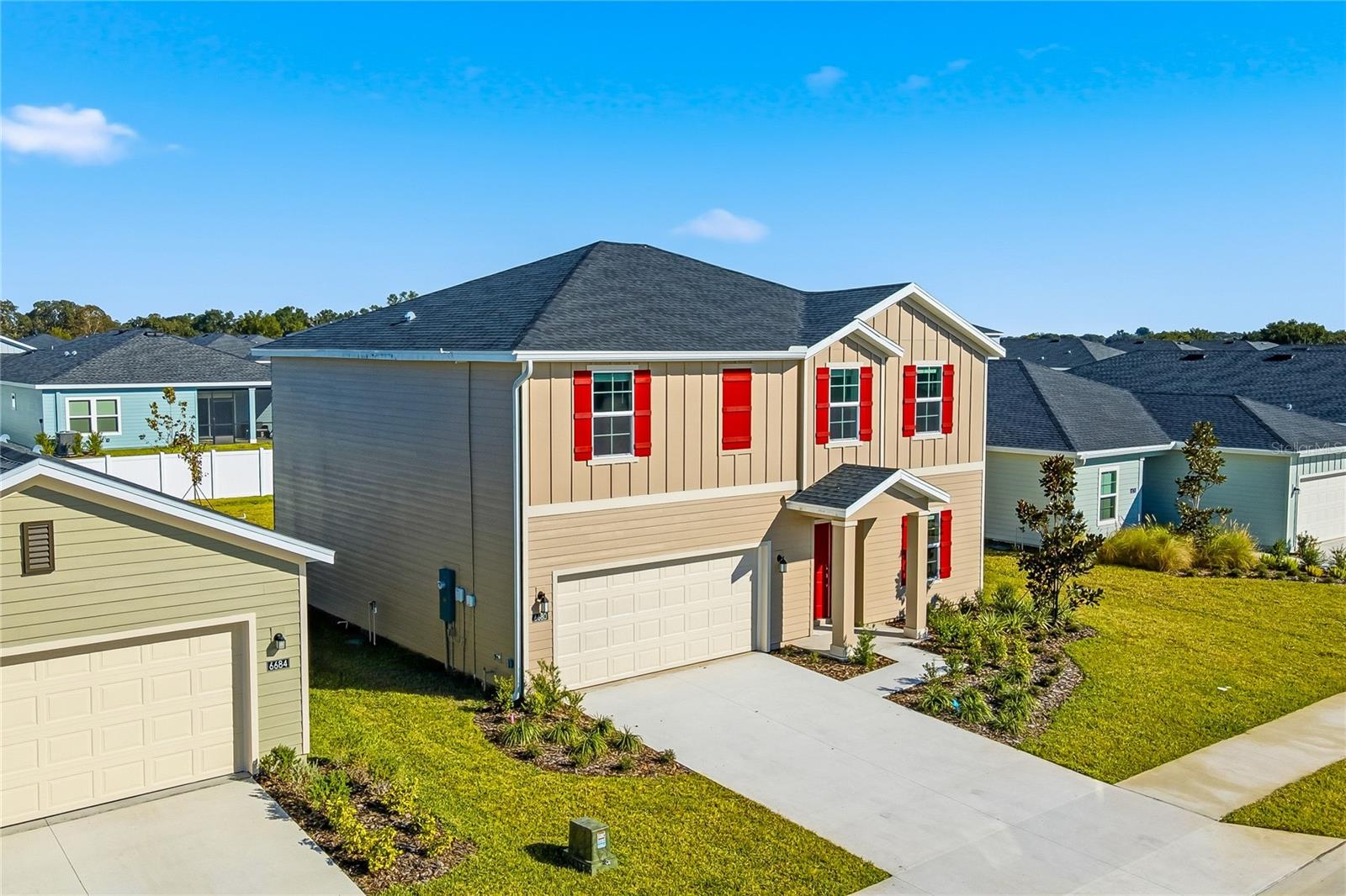 Image 2 of 39 For 6680 89th Loop