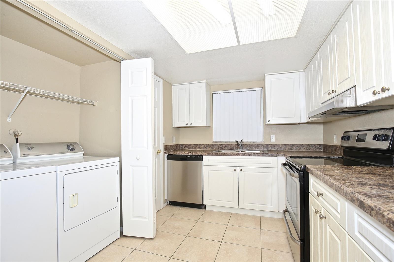 Image 8 of 17 For 9910 Turf Way 1