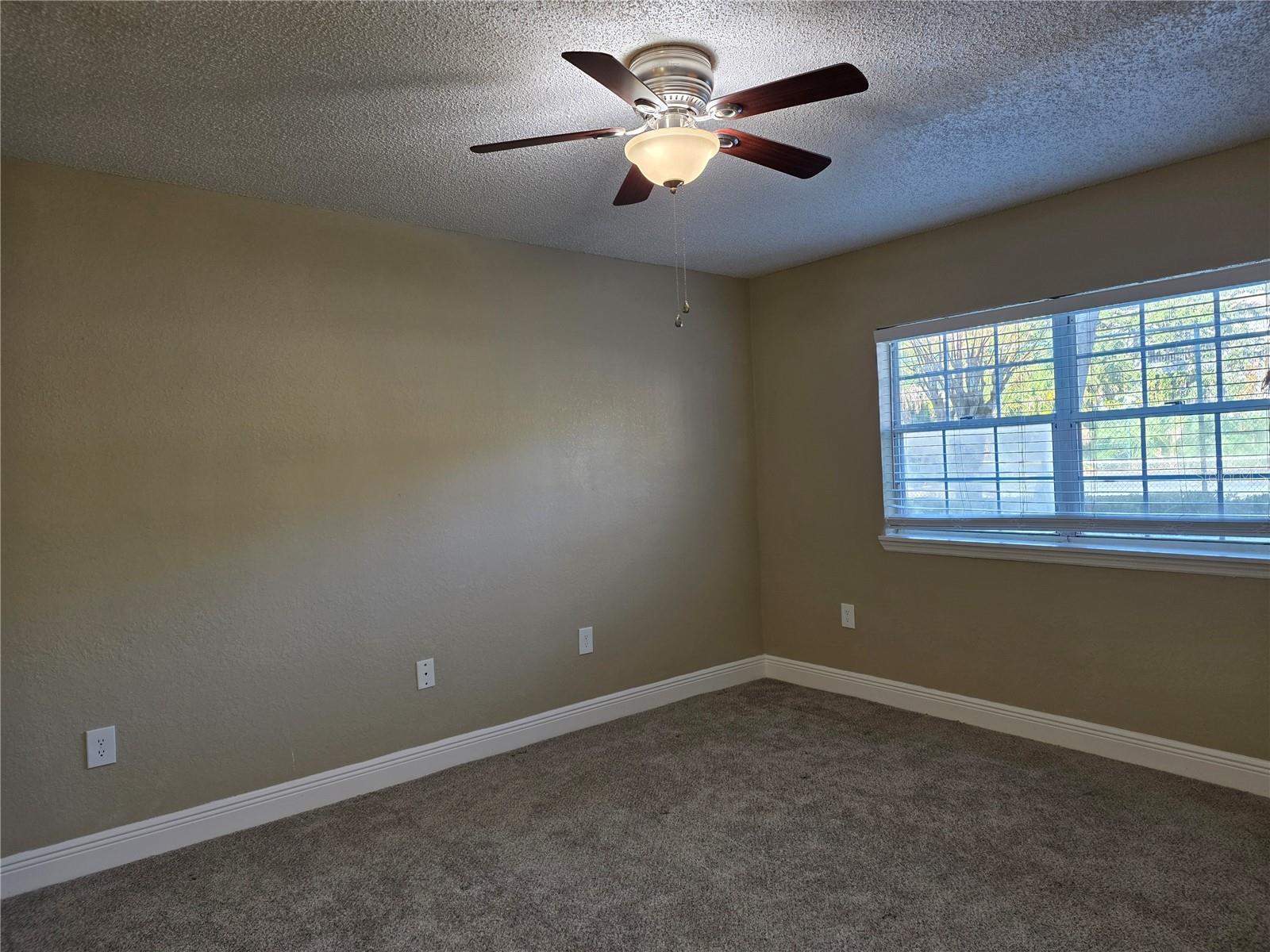 Image 12 of 23 For 1105 Clubside Drive 1105