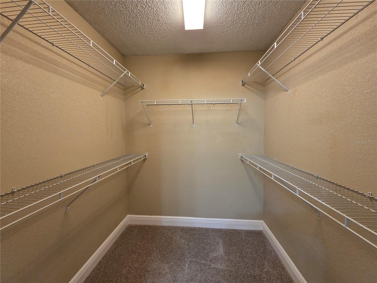 Image 20 of 23 For 1105 Clubside Drive 1105