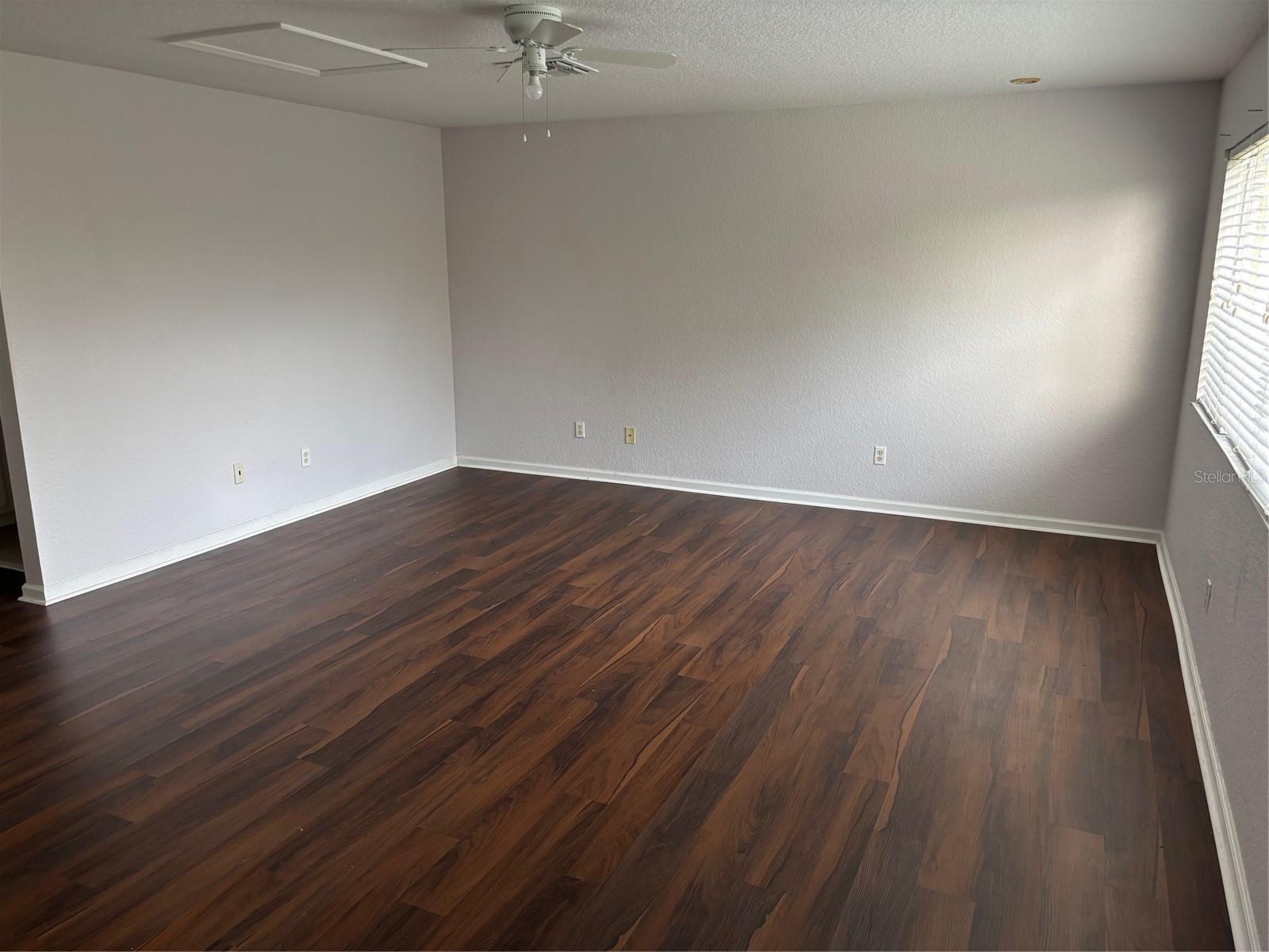 Image 2 of 4 For 2227 Wandering Oak Terrace