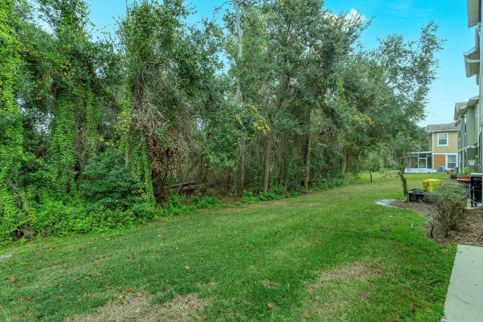 Image 24 of 29 For 1532 Broken Oak Drive B