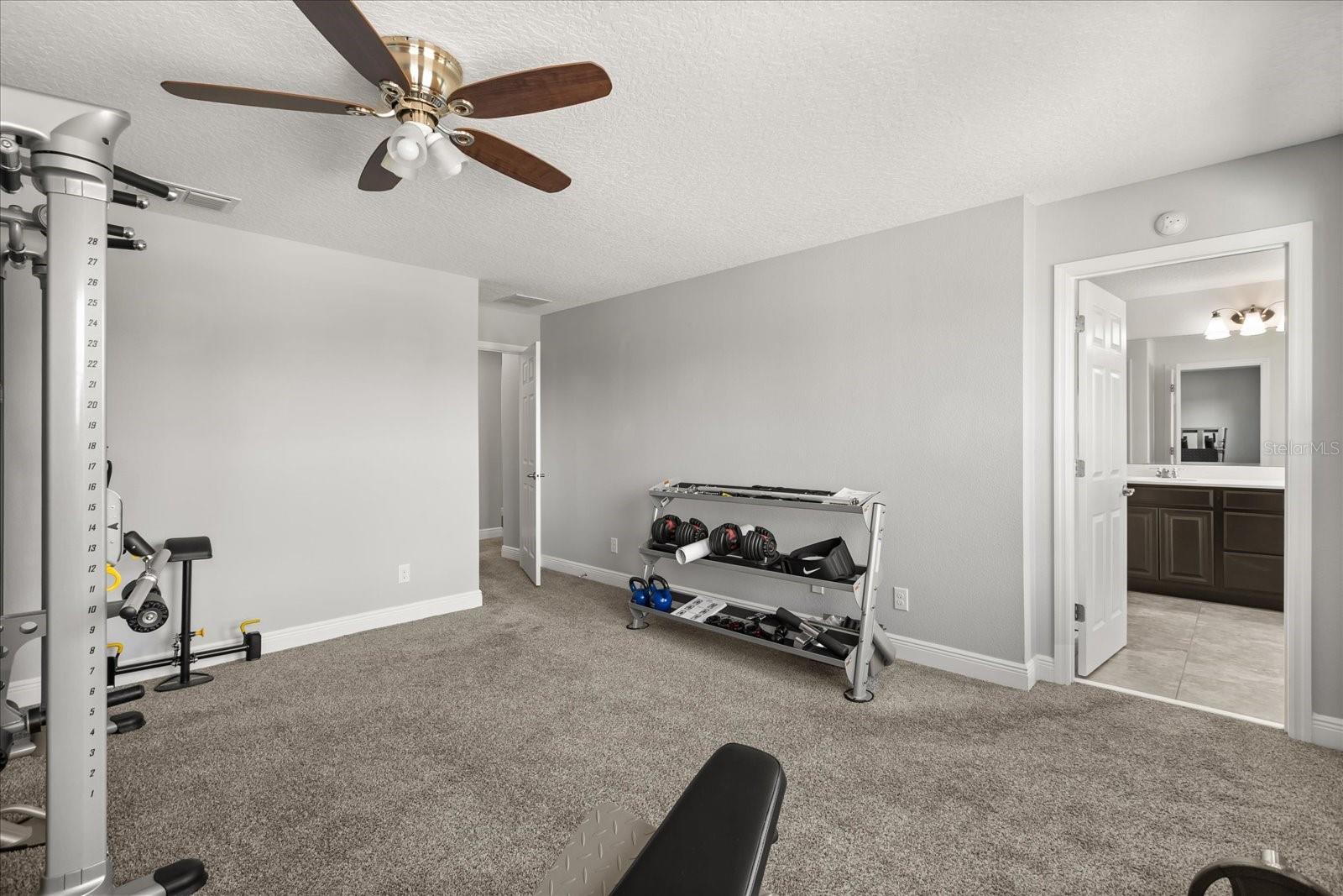 Image 24 of 62 For 14355 Black Lake Preserve Street