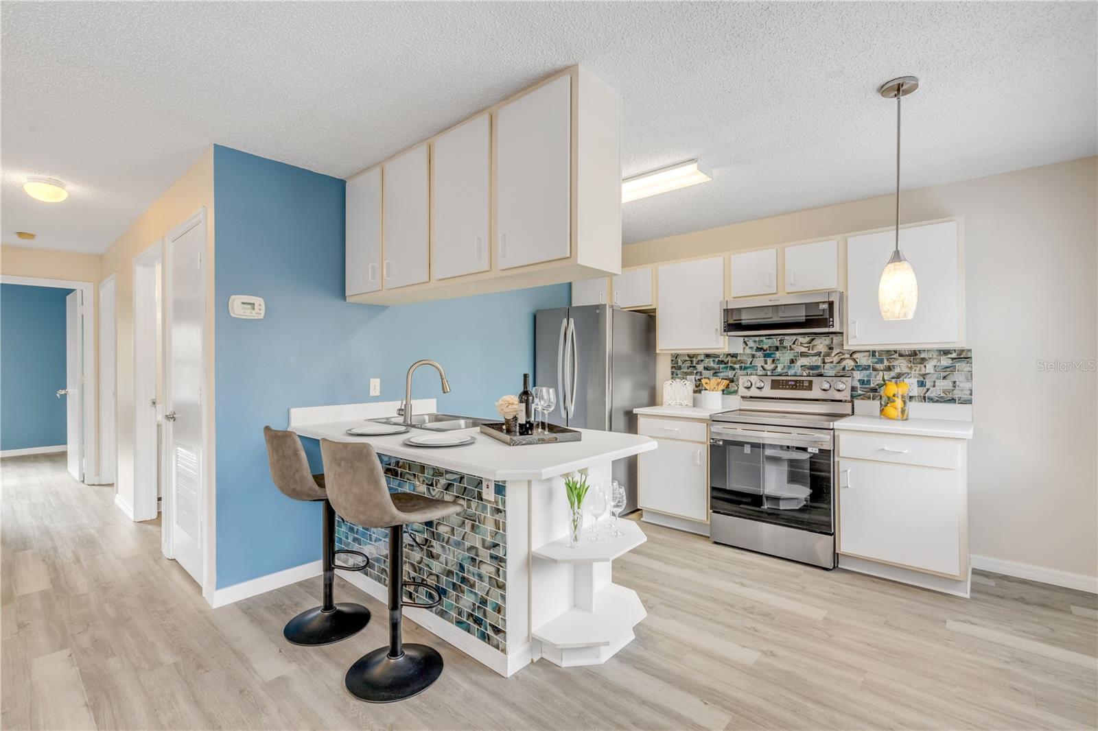 Image 10 of 40 For 1601 Big Tree Road 807