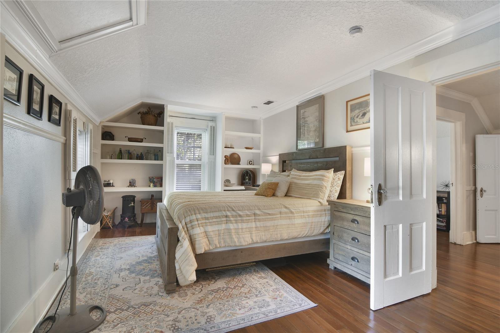 Image 17 of 38 For 1020 Wisconsin Avenue