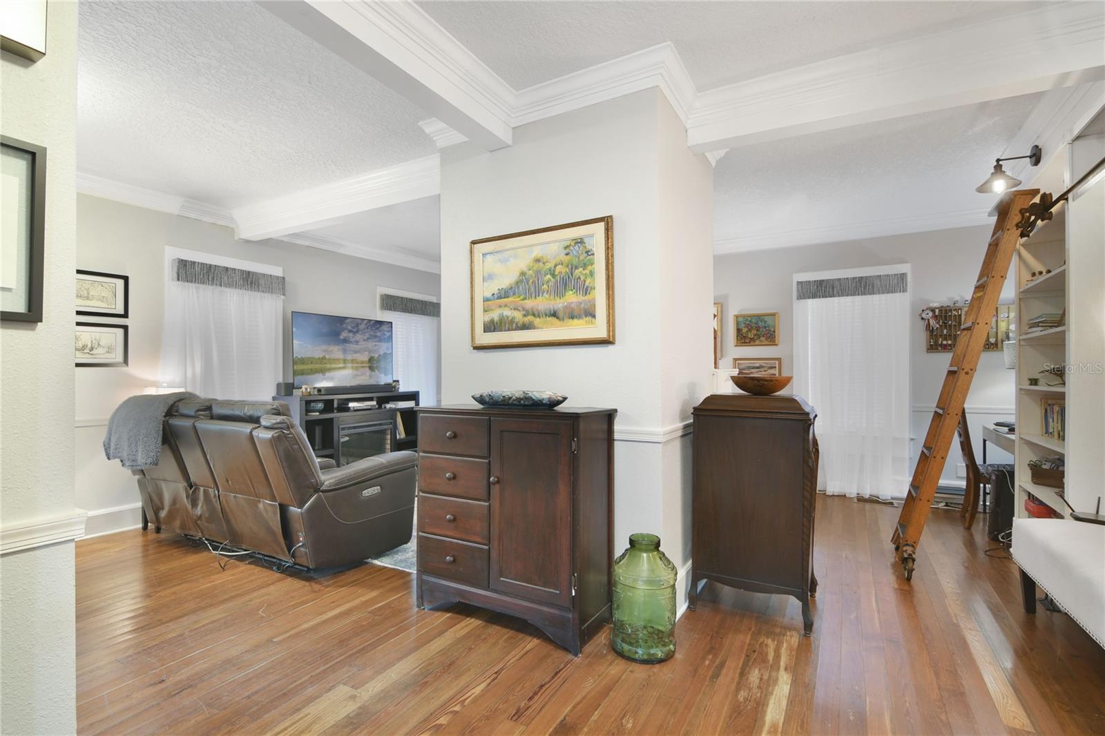 Image 7 of 38 For 1020 Wisconsin Avenue