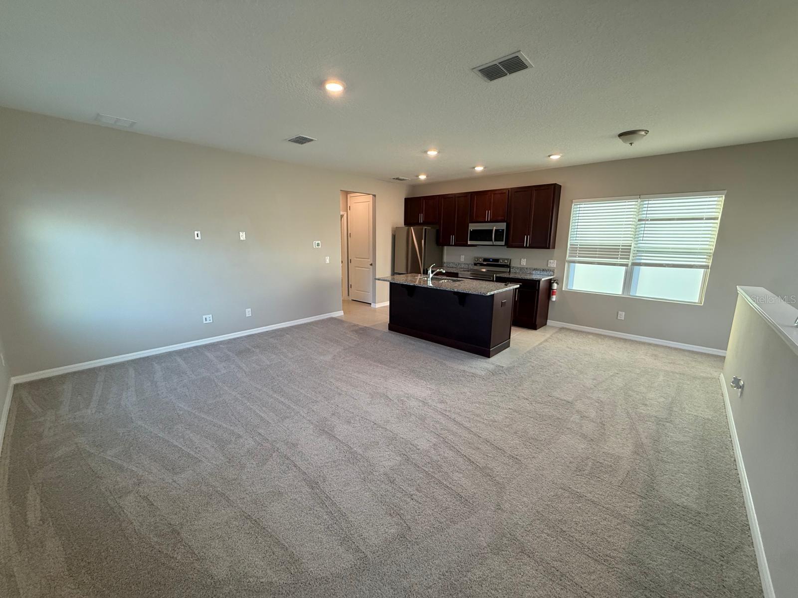 Image 6 of 13 For 3124 Voyager Avenue