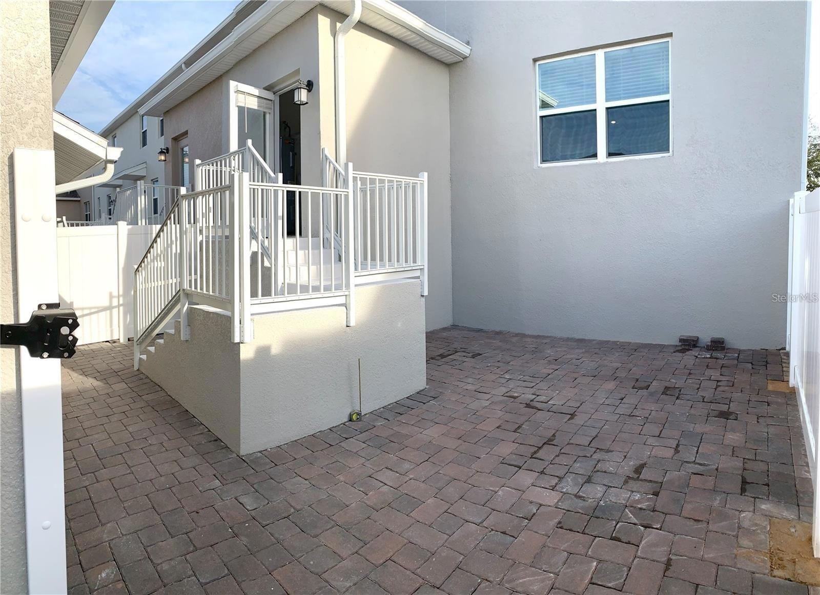 Image 19 of 36 For 15609 Water Spring Boulevard