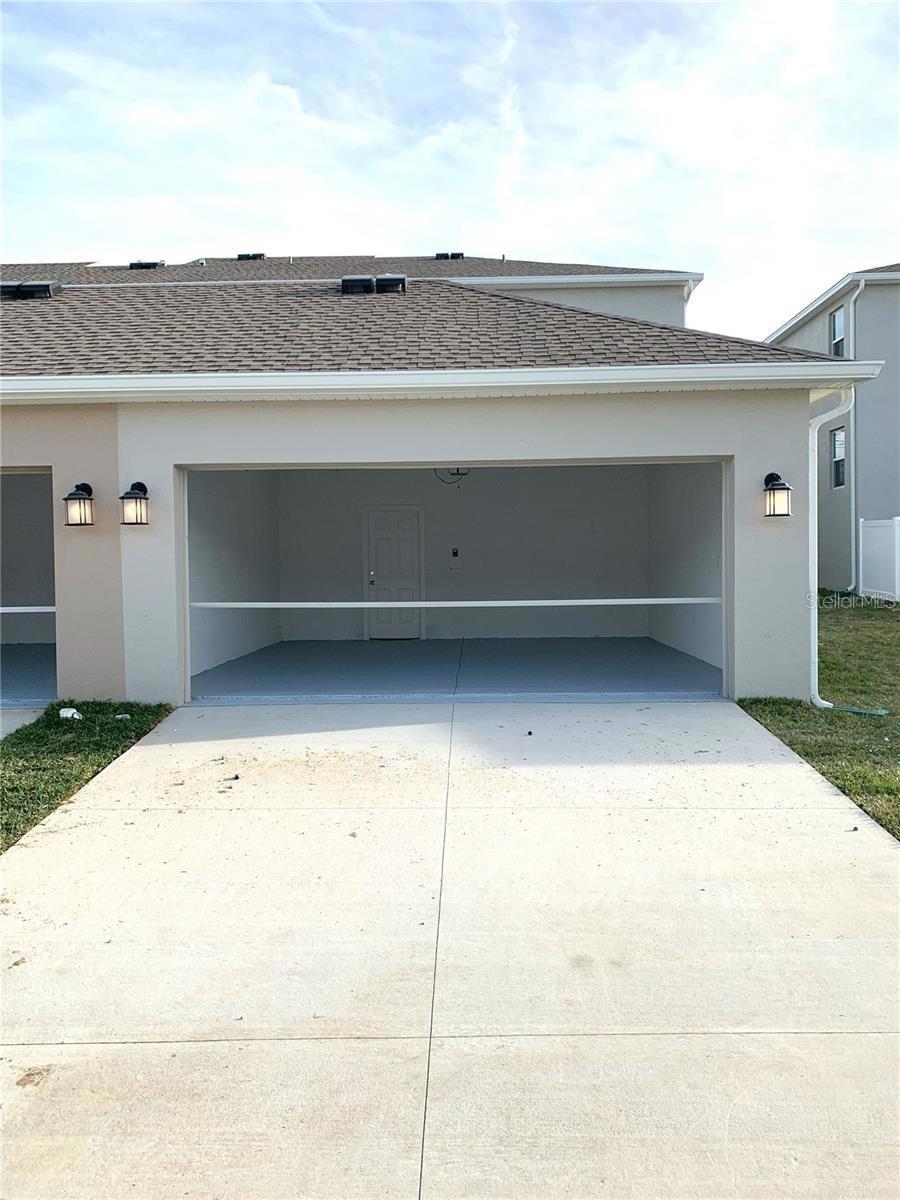 Image 21 of 36 For 15609 Water Spring Boulevard