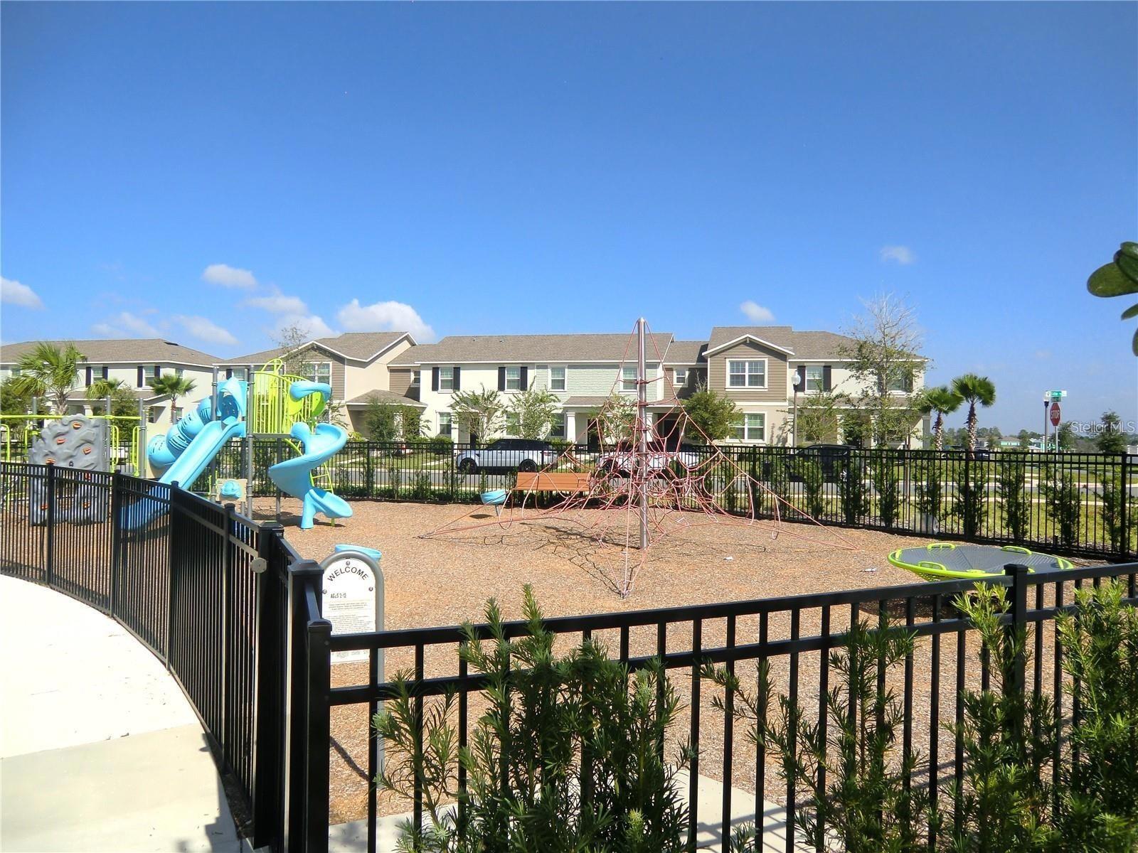 Image 24 of 36 For 15609 Water Spring Boulevard