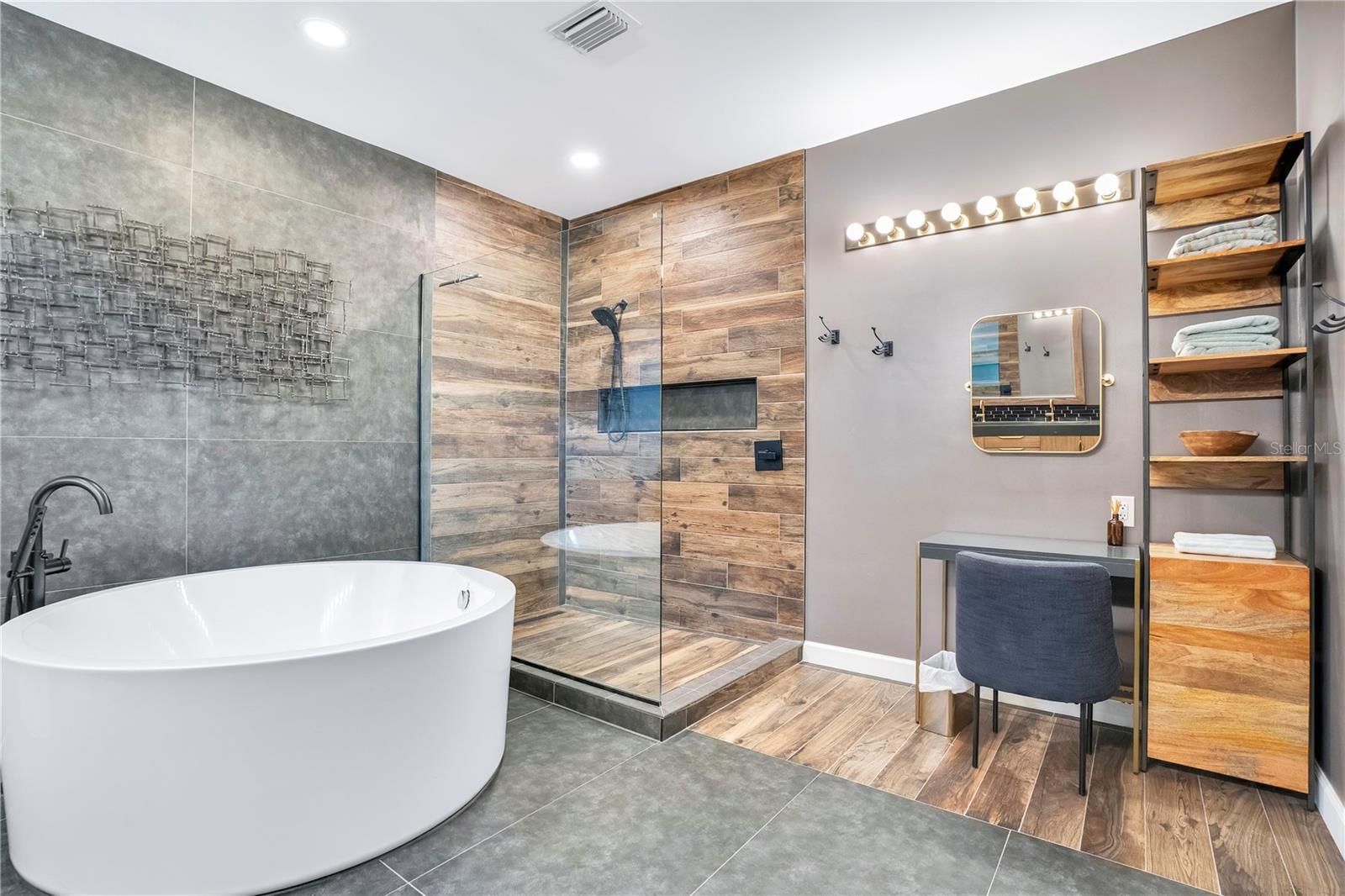 Image 29 of 83 For 8400 Vintage Drive