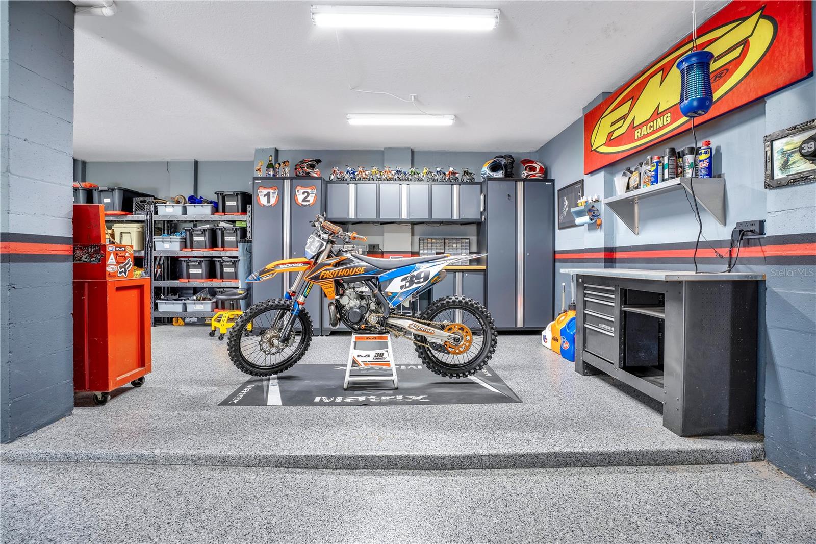 Image 50 of 83 For 8400 Vintage Drive