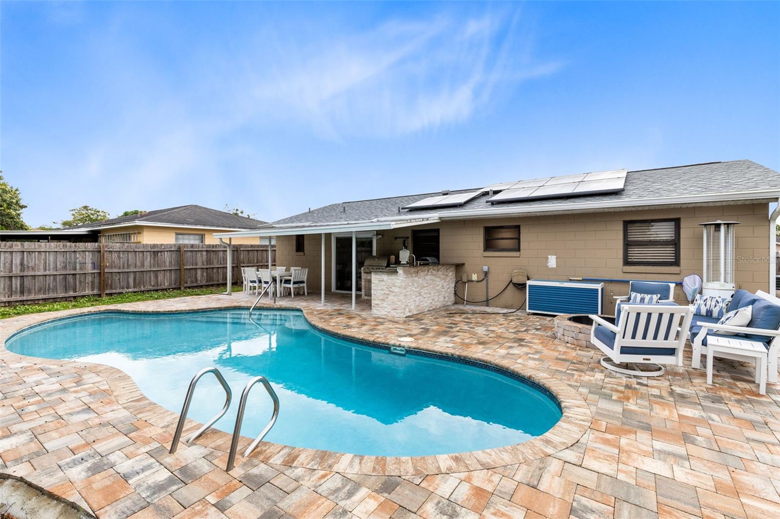 Image 21 of 25 For 572 Tulane Drive