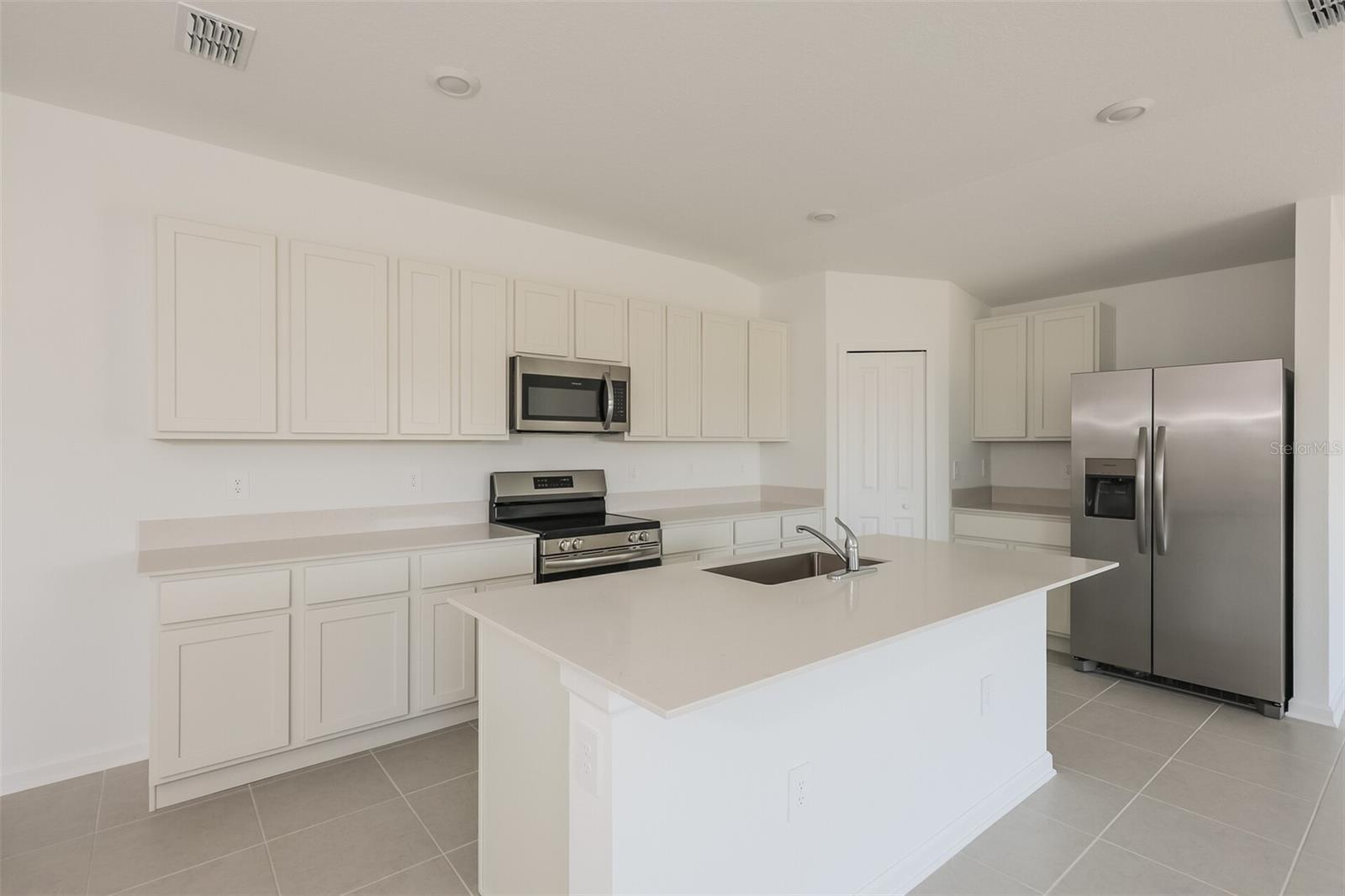 Image 14 of 28 For 3008 Totem Road