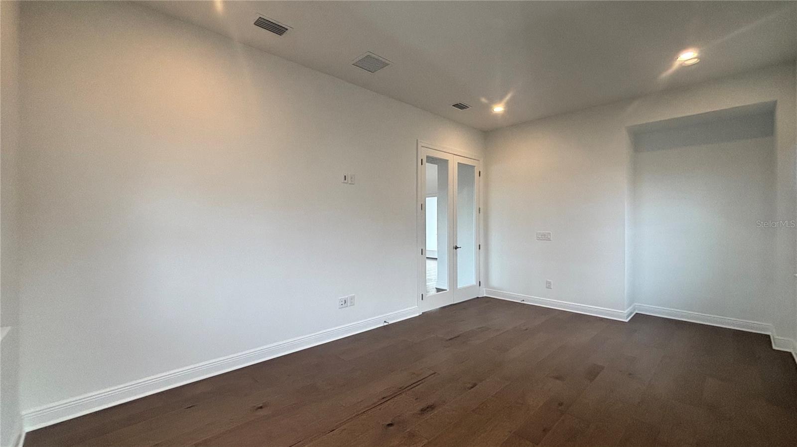 Image 9 of 26 For 9233 Santorini Drive