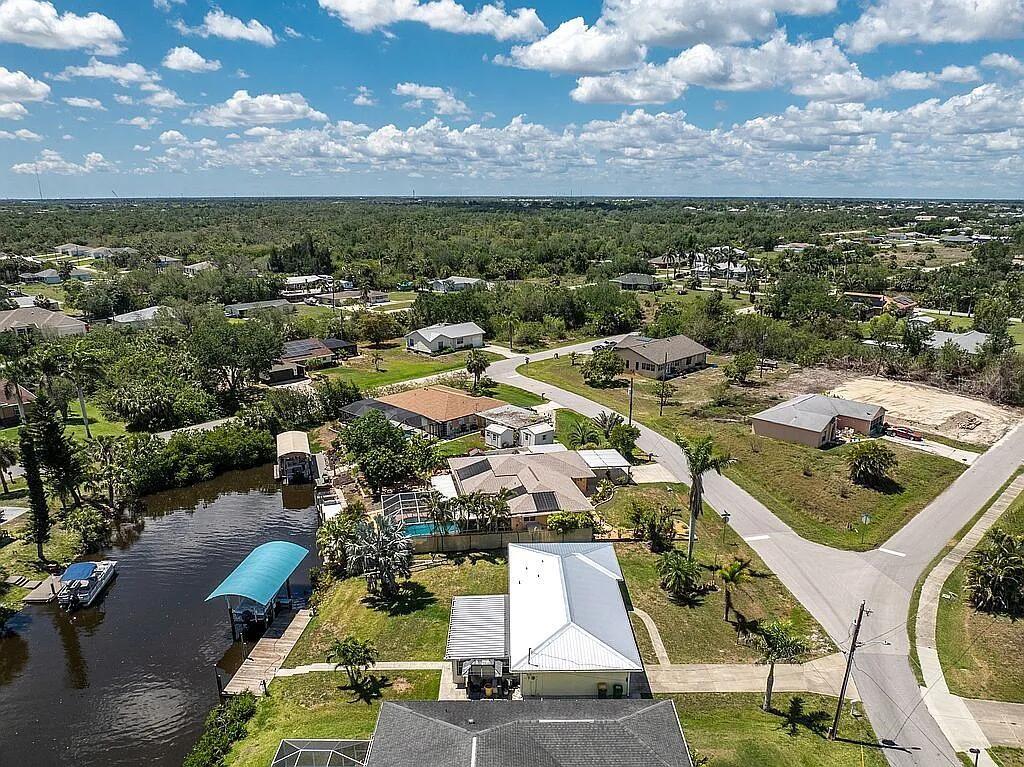 Image 16 of 58 For 3420 Santa Clara Drive