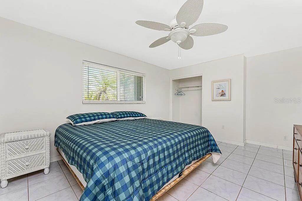 Image 22 of 58 For 3420 Santa Clara Drive