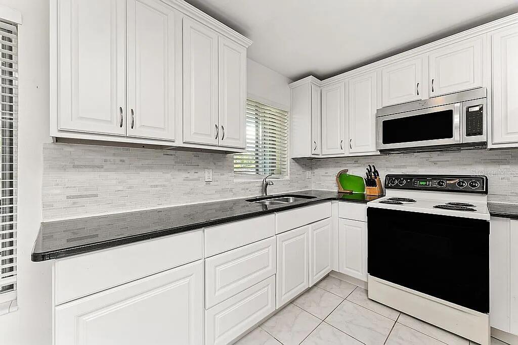 Image 36 of 58 For 3420 Santa Clara Drive