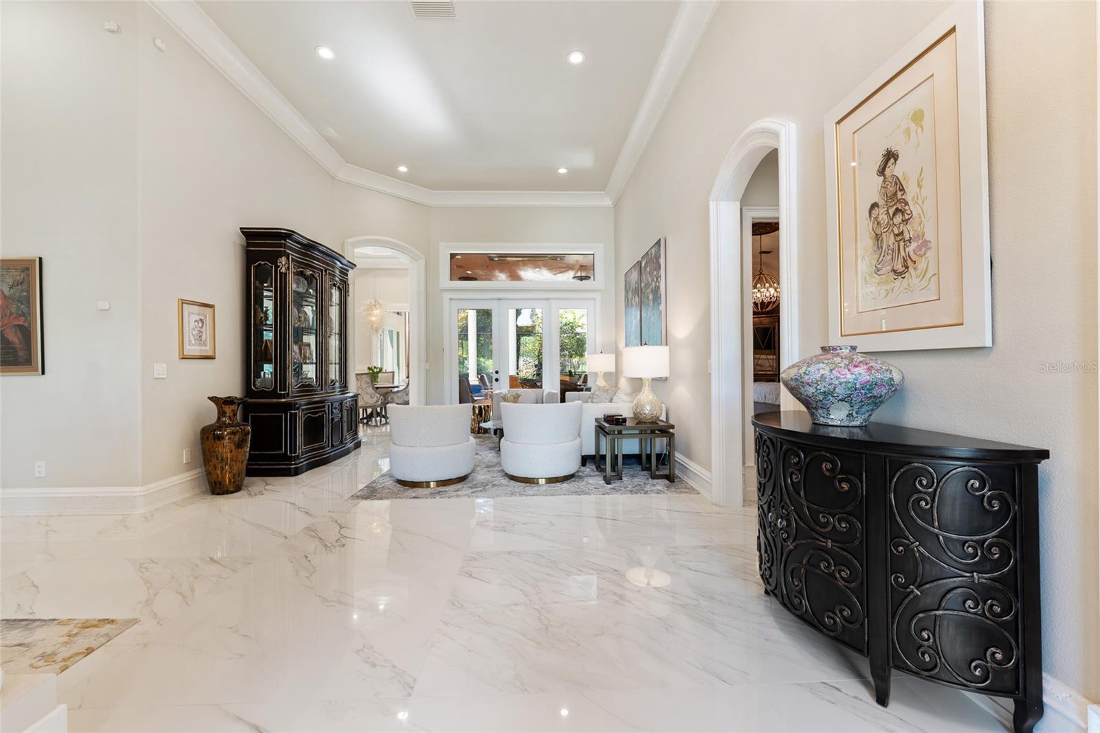 Image 7 of 70 For 9212 Island Lake Court