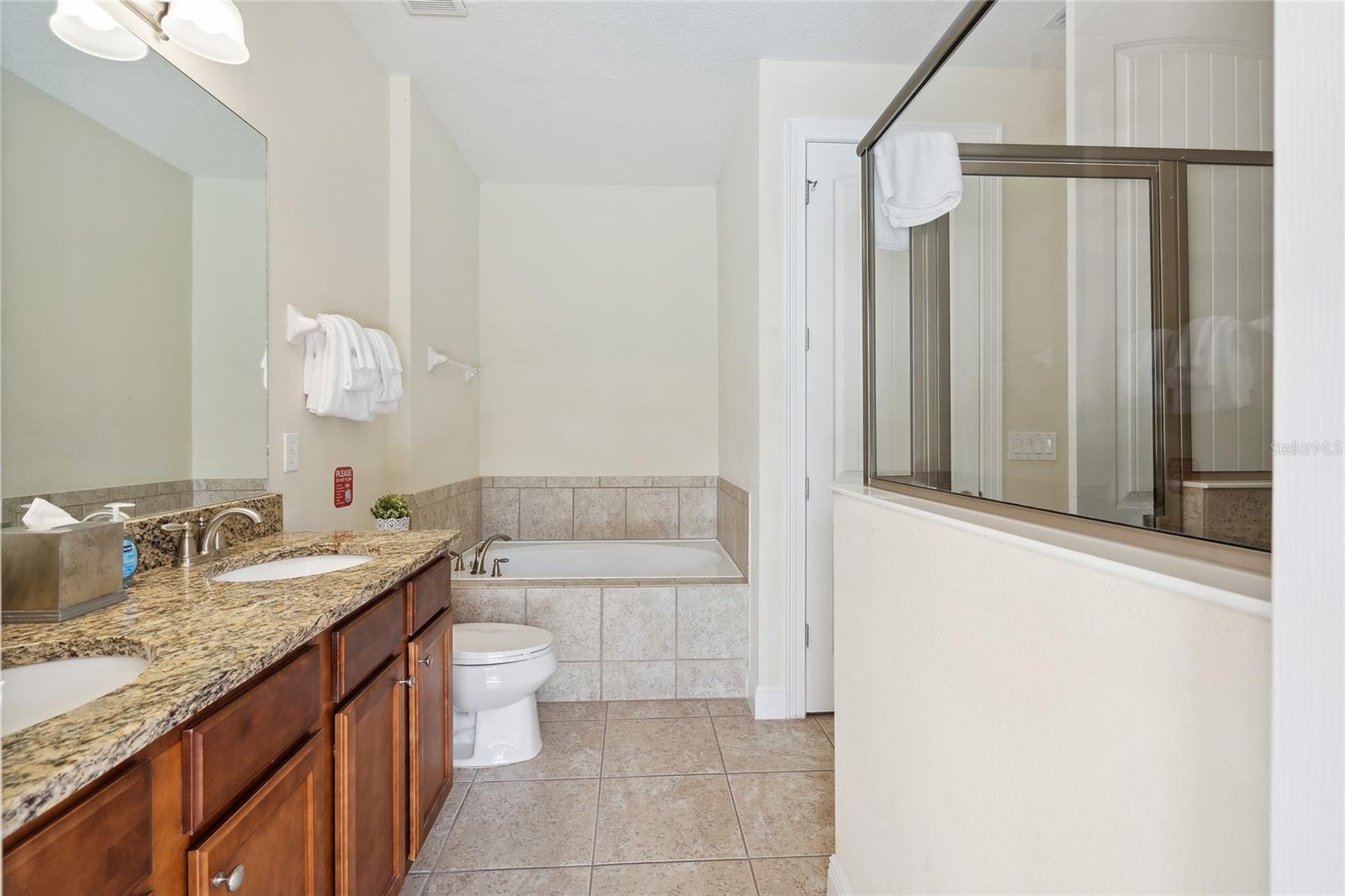 Image 49 of 81 For 751 Lasso Drive