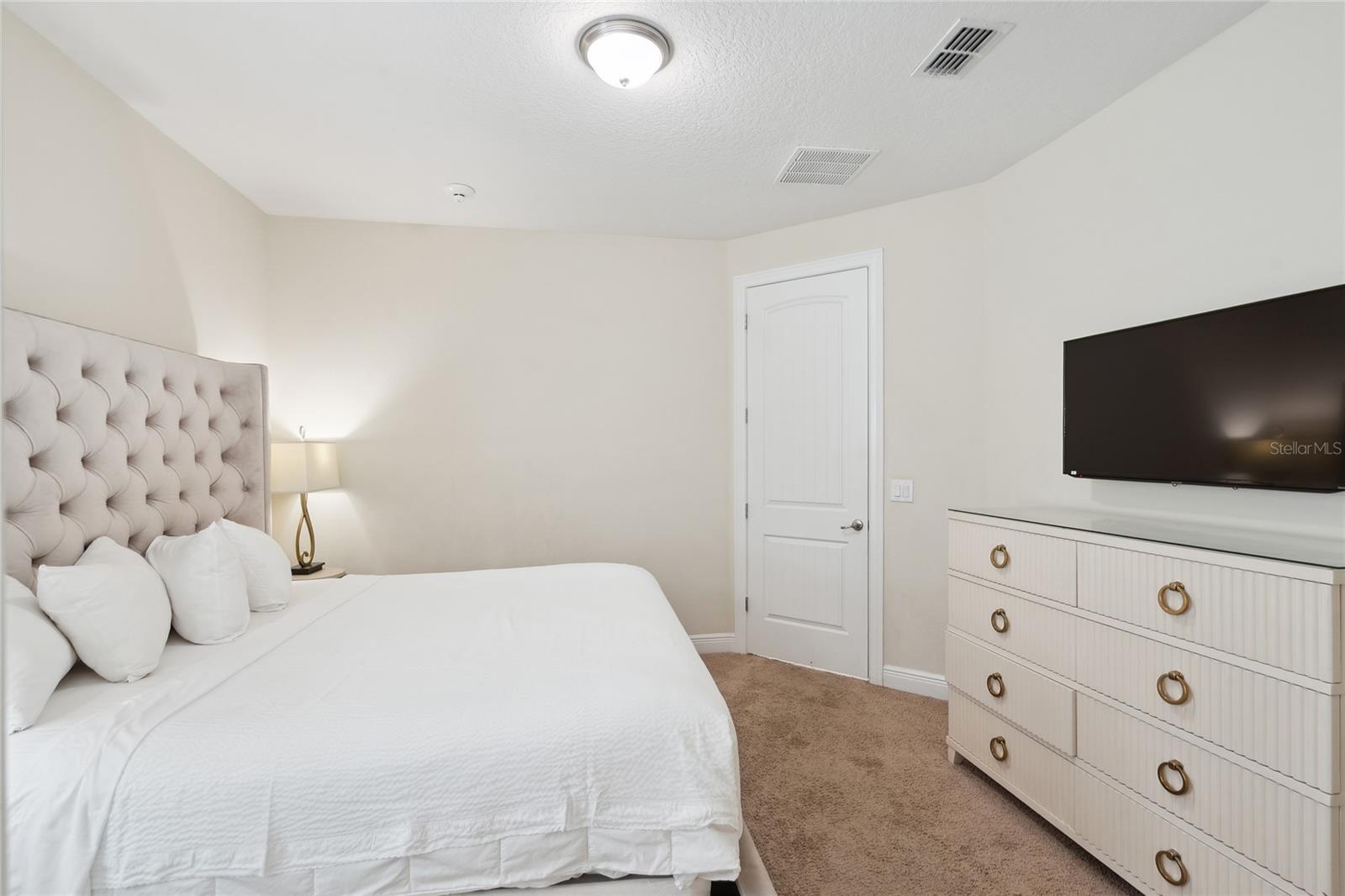 Image 52 of 81 For 751 Lasso Drive