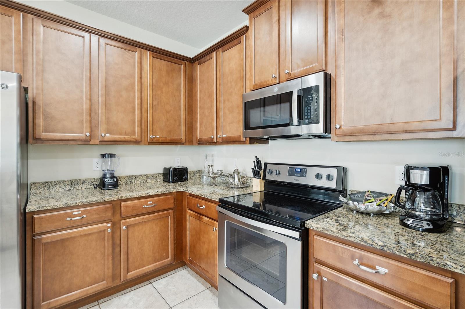 Image 7 of 81 For 751 Lasso Drive