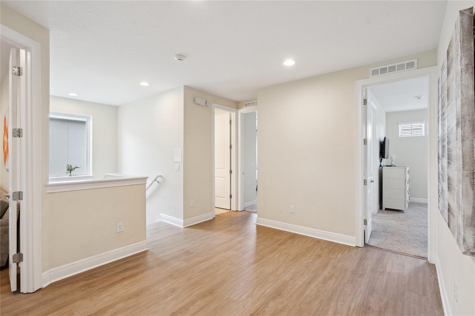 Image 9 of 81 For 751 Lasso Drive