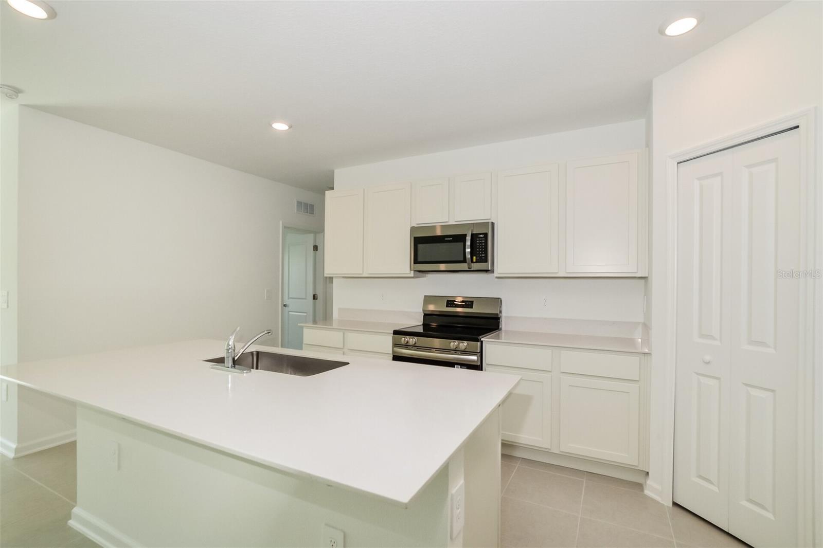 Image 11 of 25 For 2809 Whitaker Point Road