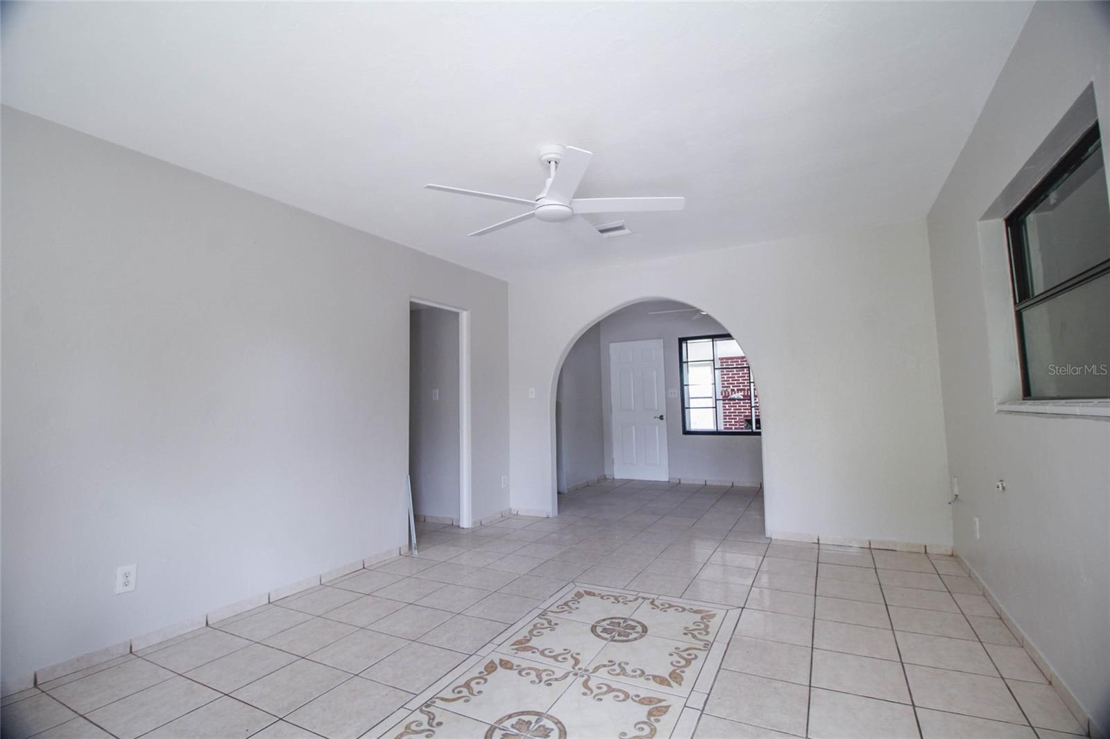 Image 3 of 15 For 15 Oxalis Drive