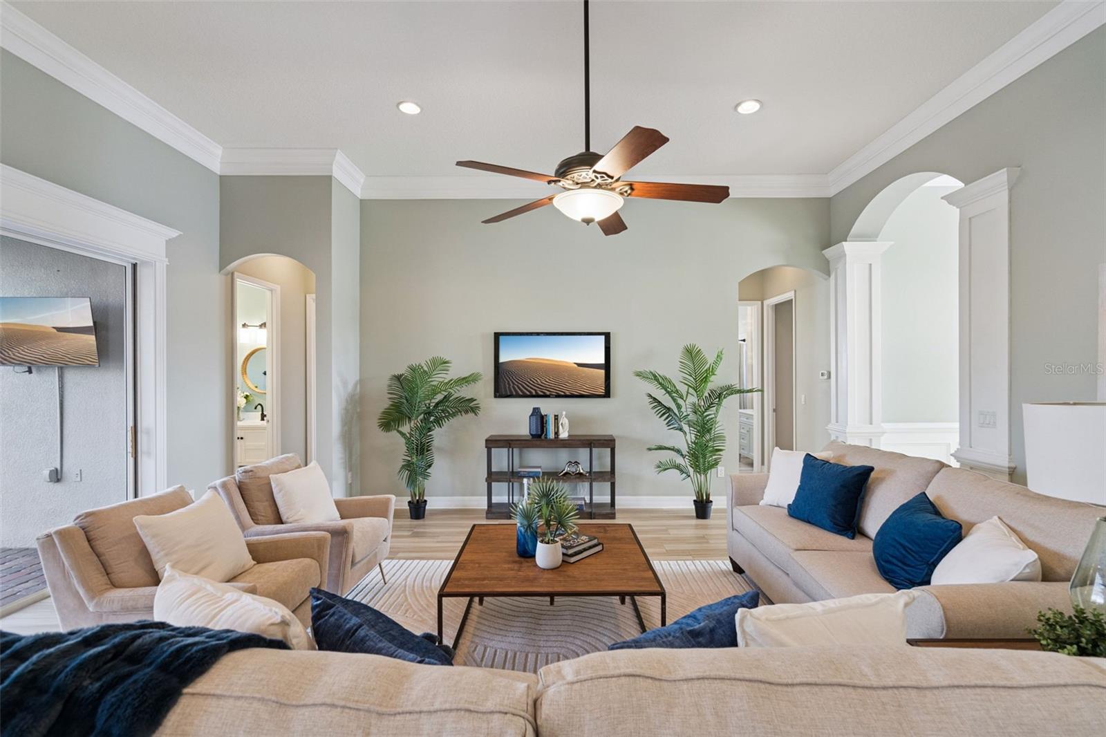 Image 10 of 39 For 6544 Everingham Lane