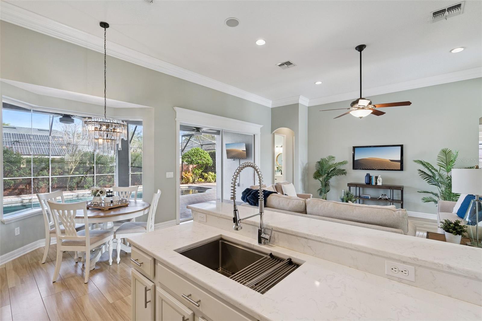 Image 12 of 39 For 6544 Everingham Lane