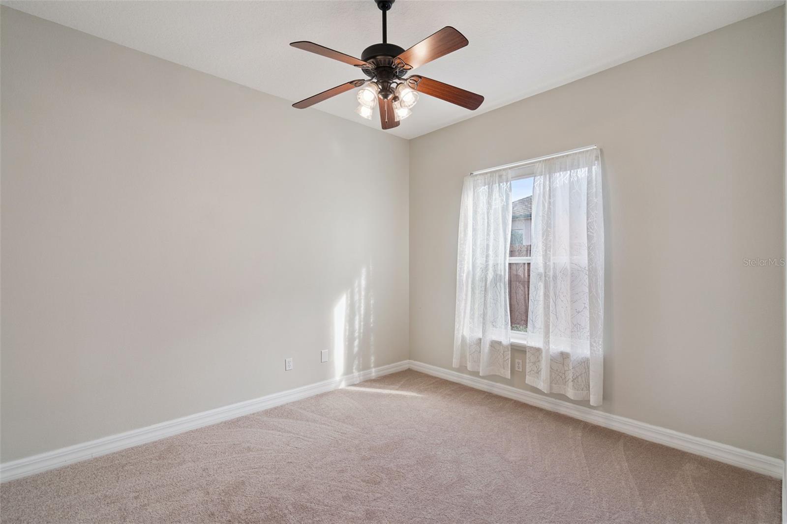 Image 18 of 39 For 6544 Everingham Lane