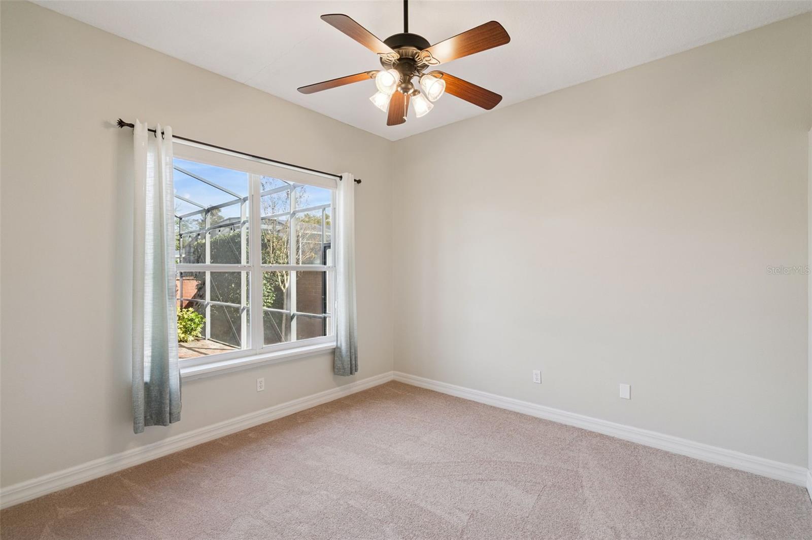 Image 19 of 39 For 6544 Everingham Lane