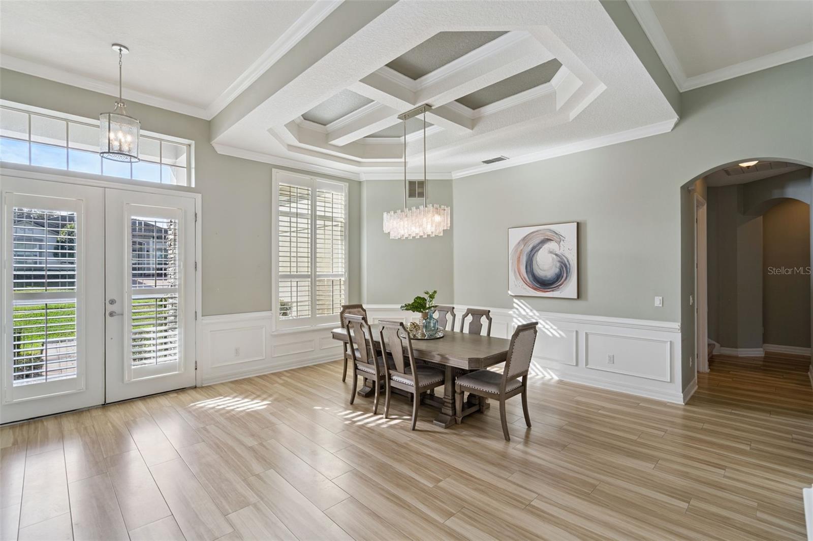 Image 3 of 39 For 6544 Everingham Lane