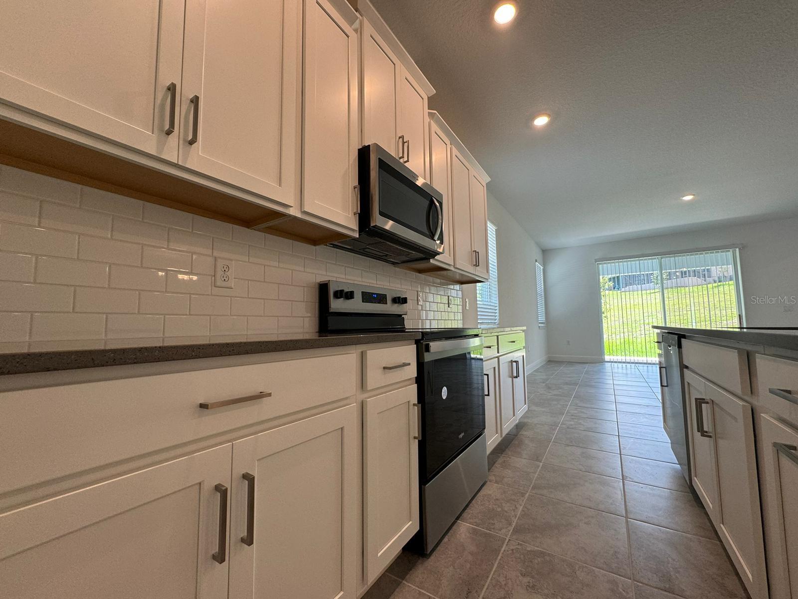 Image 15 of 33 For 2041 Axel Street