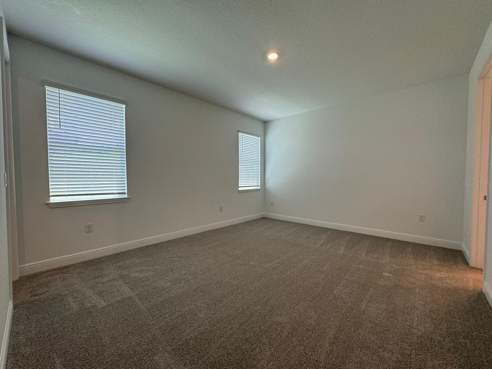 Image 17 of 33 For 2041 Axel Street