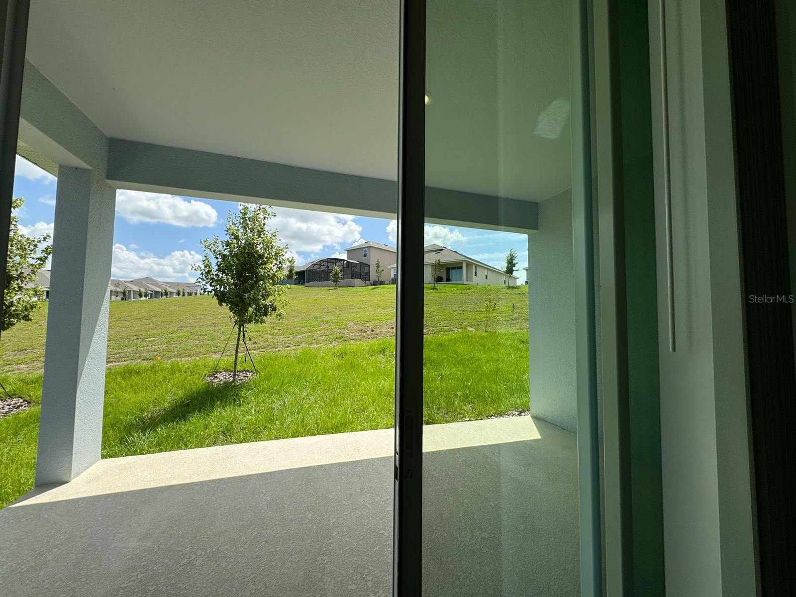 Image 27 of 33 For 2041 Axel Street