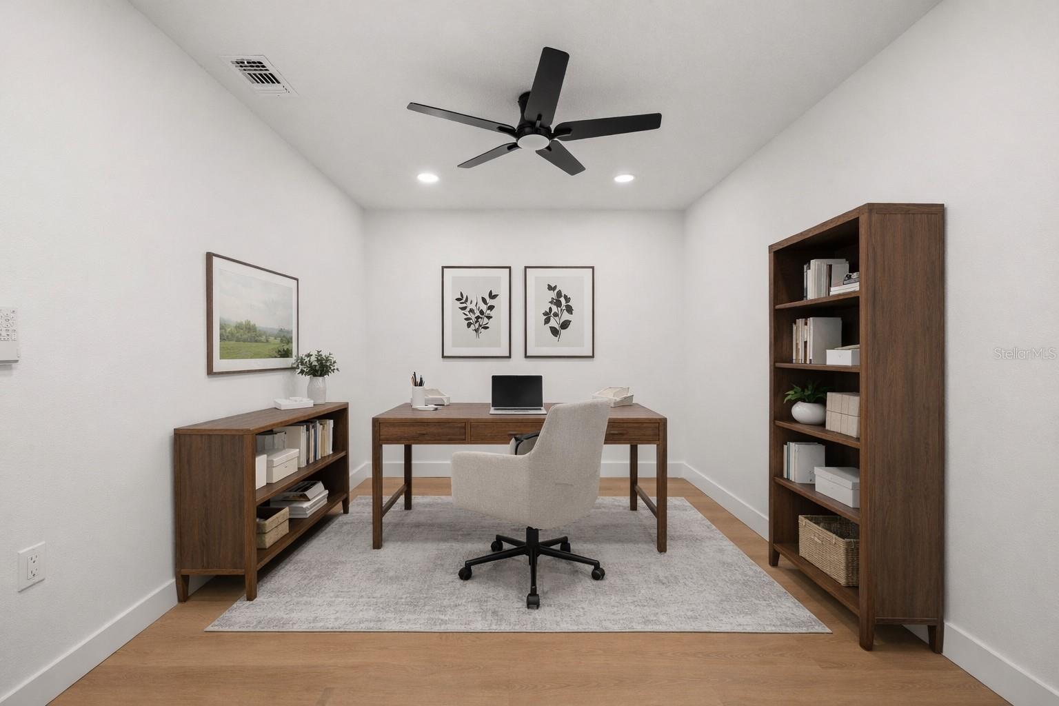 Image 31 of 73 For 705 Boysenberry Court