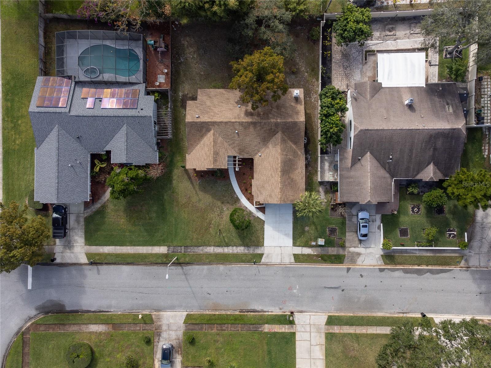 Image 45 of 73 For 705 Boysenberry Court