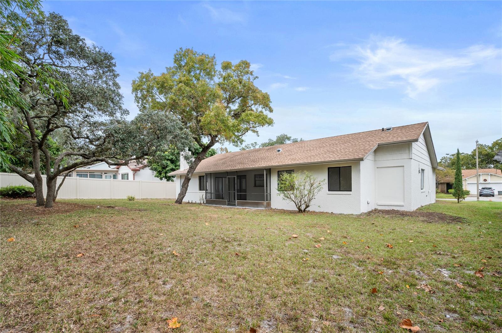 Image 47 of 73 For 705 Boysenberry Court