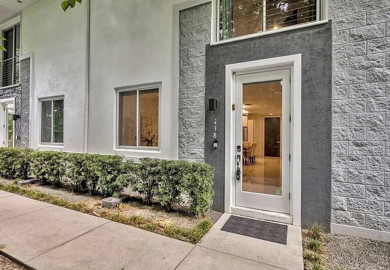 Image 3 of 27 For 438 Swoope Avenue