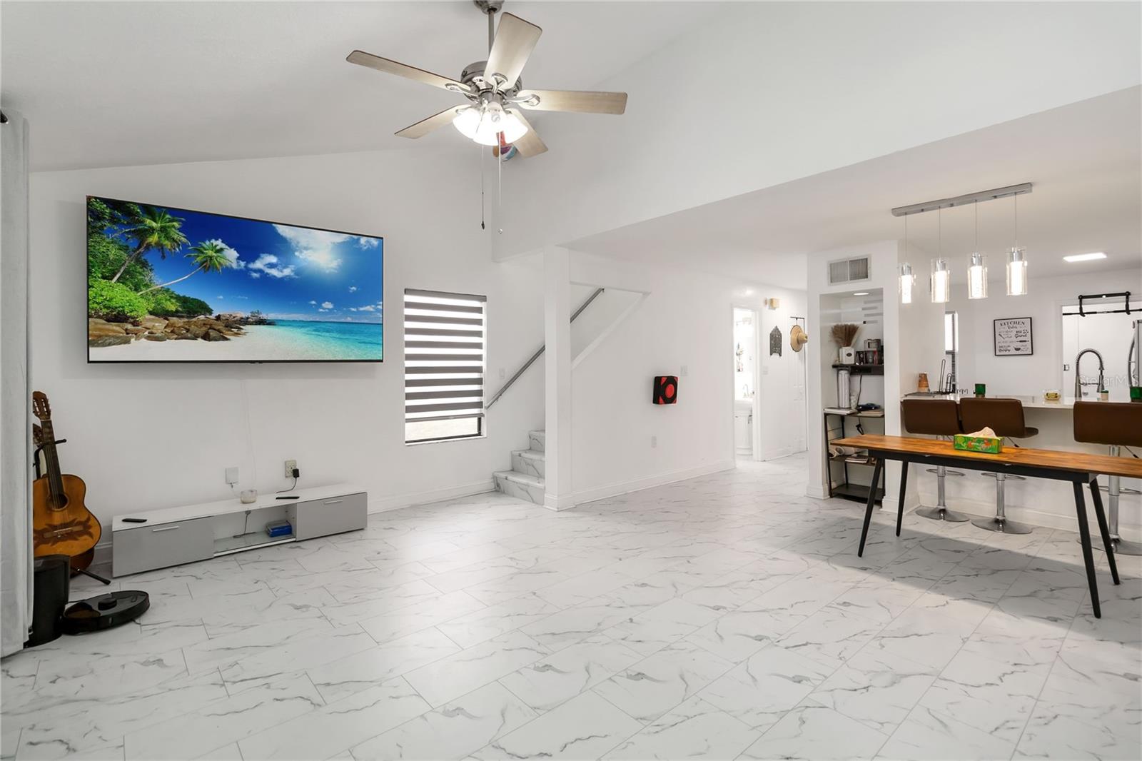 Image 10 of 24 For 5098 Ernst Court 41