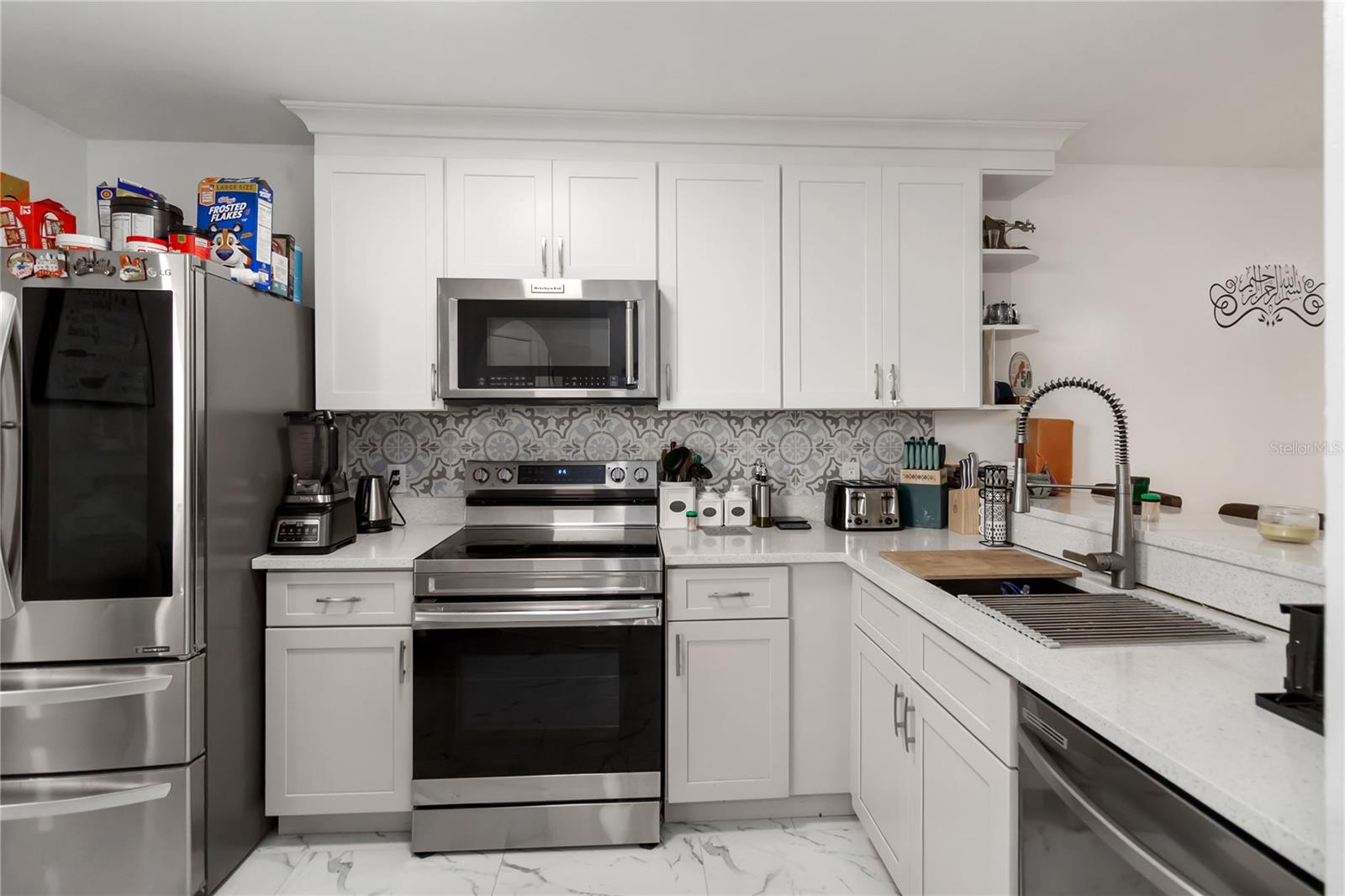 Image 5 of 24 For 5098 Ernst Court 41