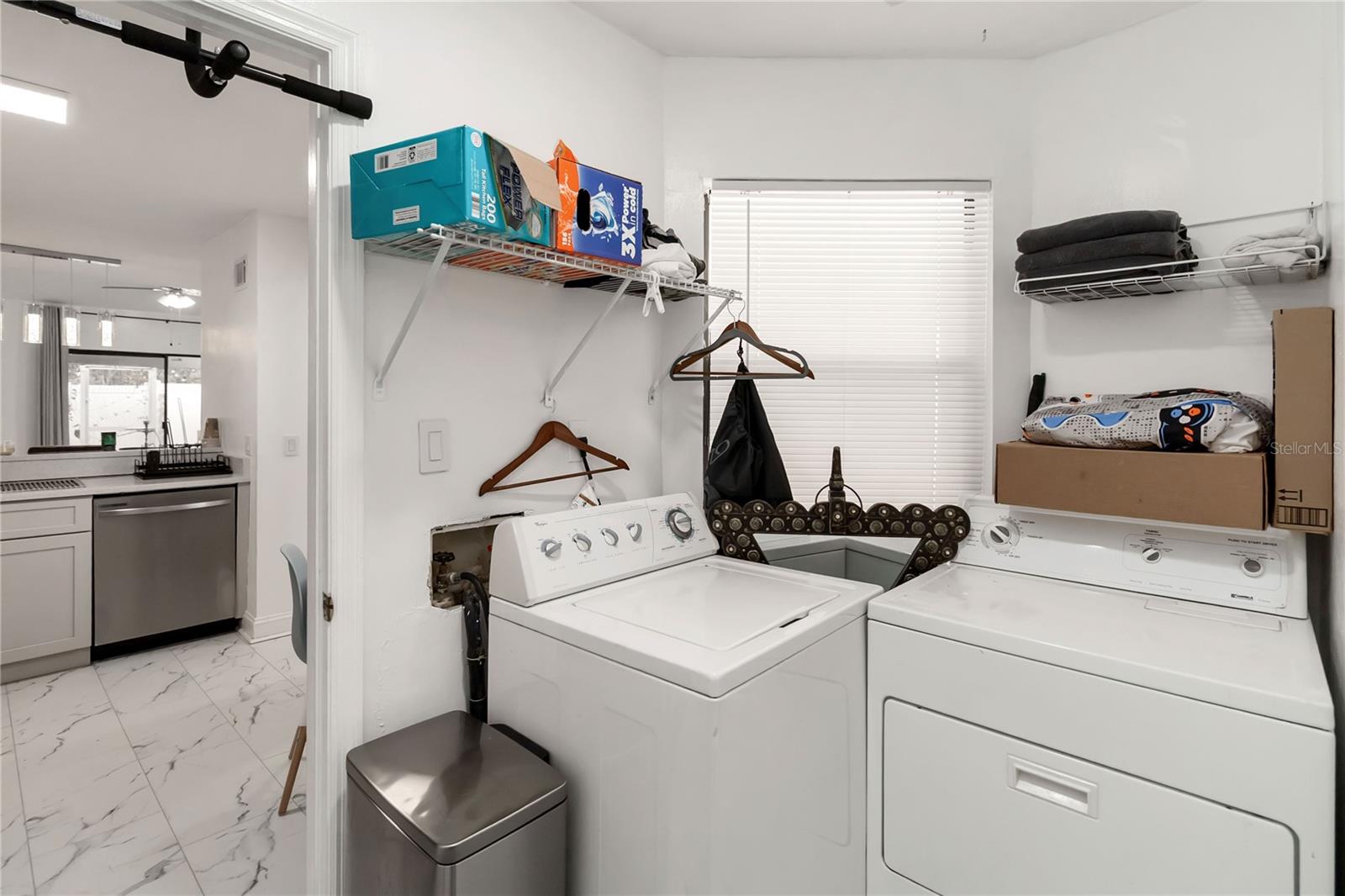 Image 7 of 24 For 5098 Ernst Court 41