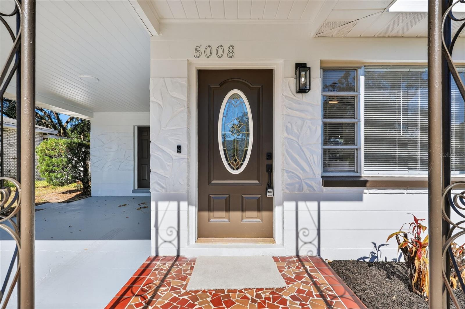 Image 4 of 22 For 5008 Cluster Avenue