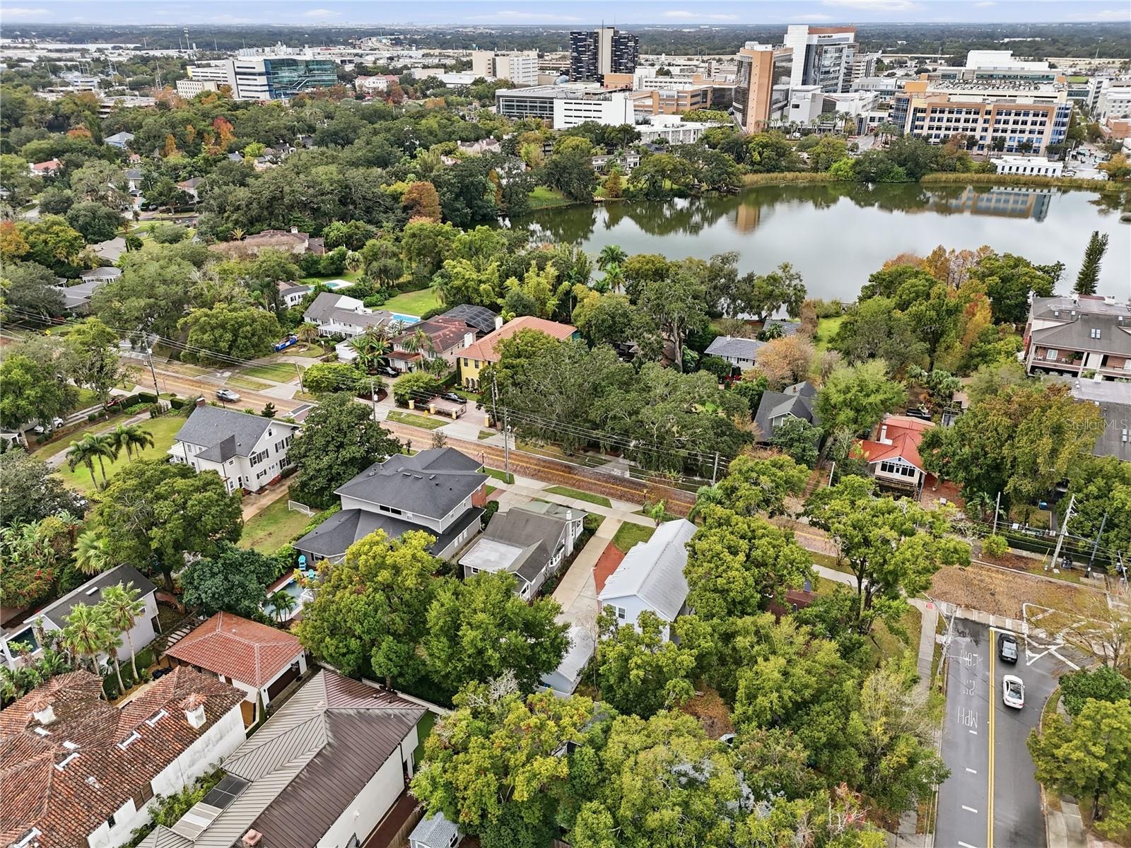 Image 31 of 32 For 1213 Delaney Avenue