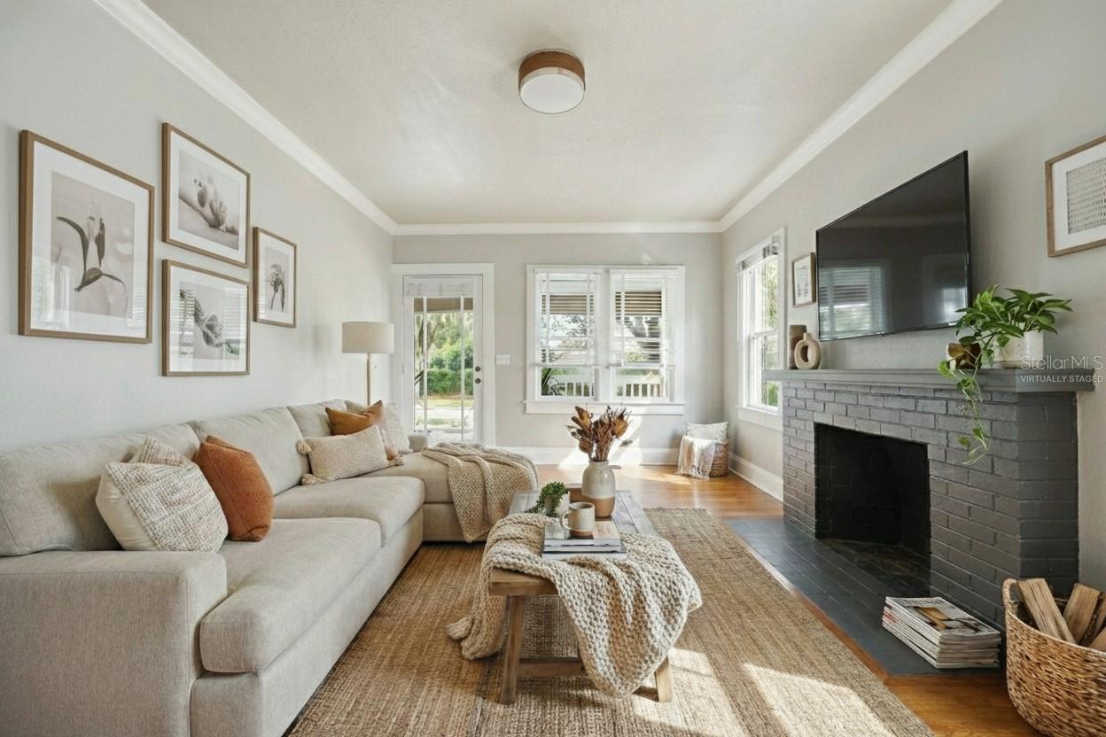 Image 5 of 32 For 1213 Delaney Avenue