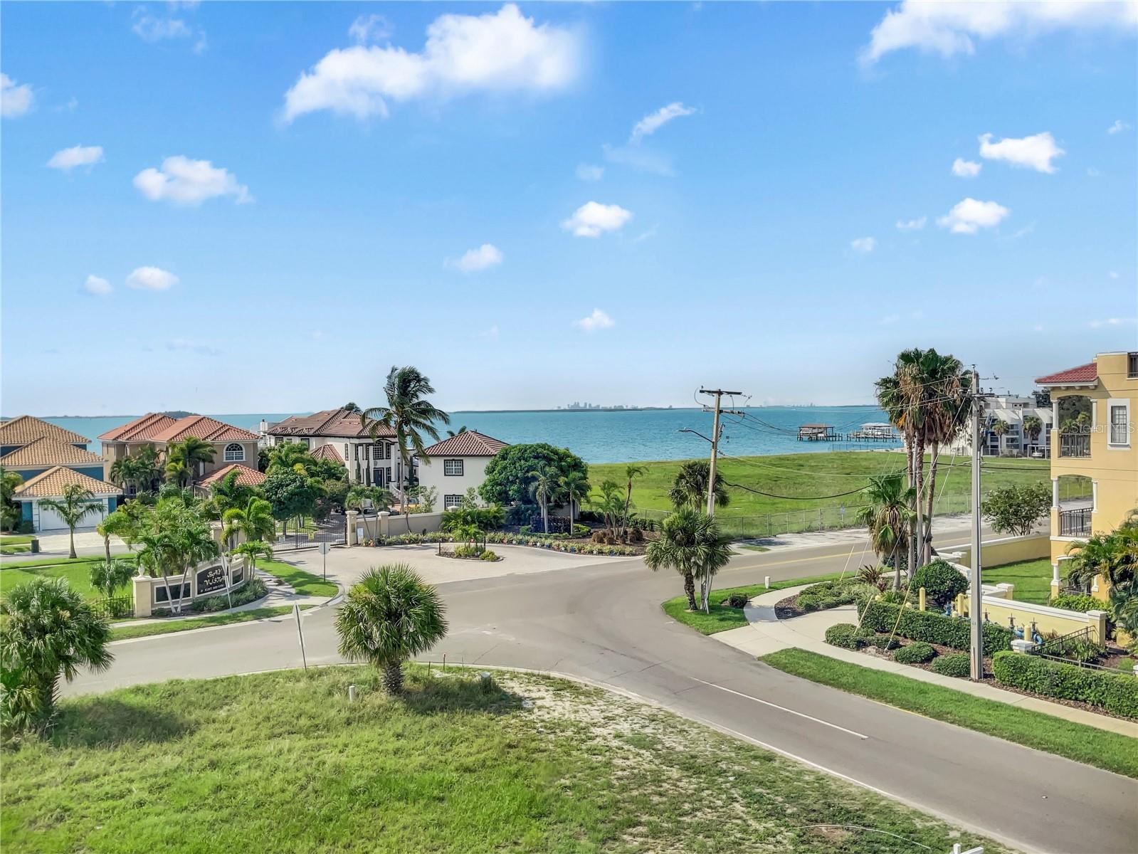 Image 10 of 25 For 1340 Apollo Beach Boulevard S