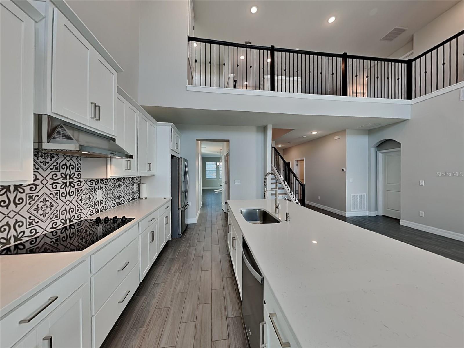 Image 4 of 20 For 1103 Silo Drive