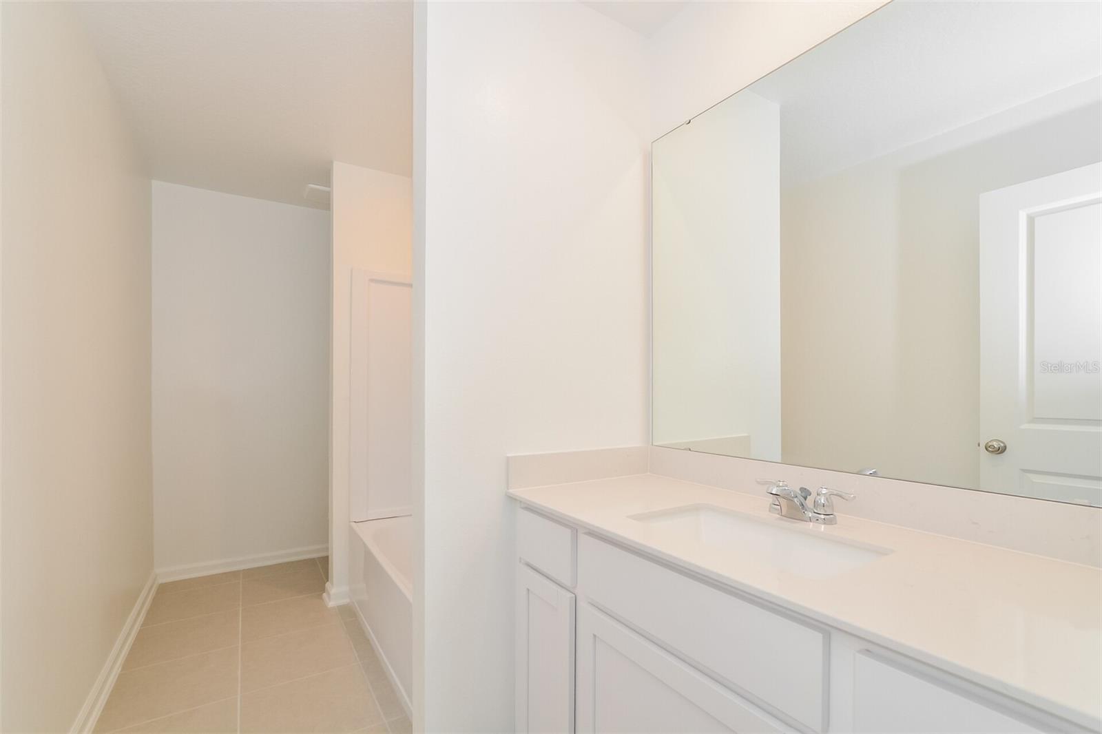 Image 11 of 17 For 1538 Jessica Boulevard